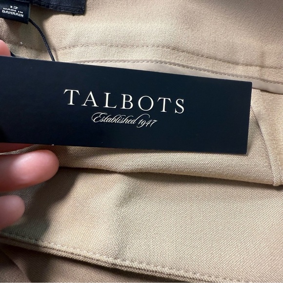 Talbots Classic Side Zip Khaki Straight Leg Pants Size 12 NWT - Picture 5 of 8